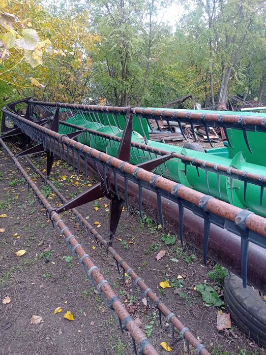 Жатка зернова для John Deere 9500