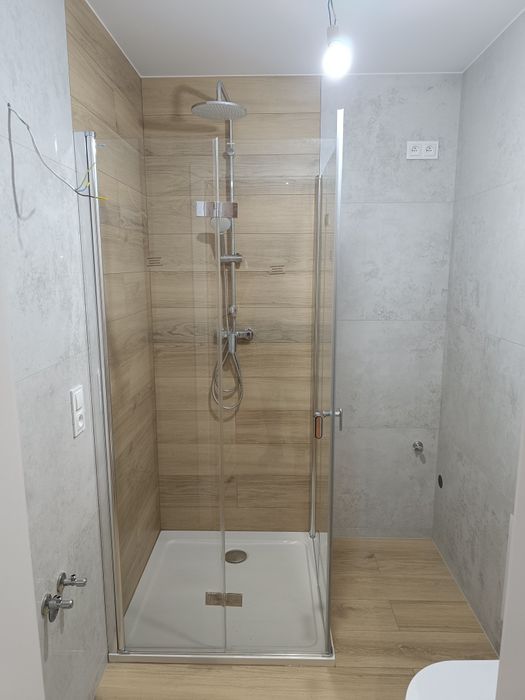 Remonty Usługi remontowe Łazienki Wykończenia