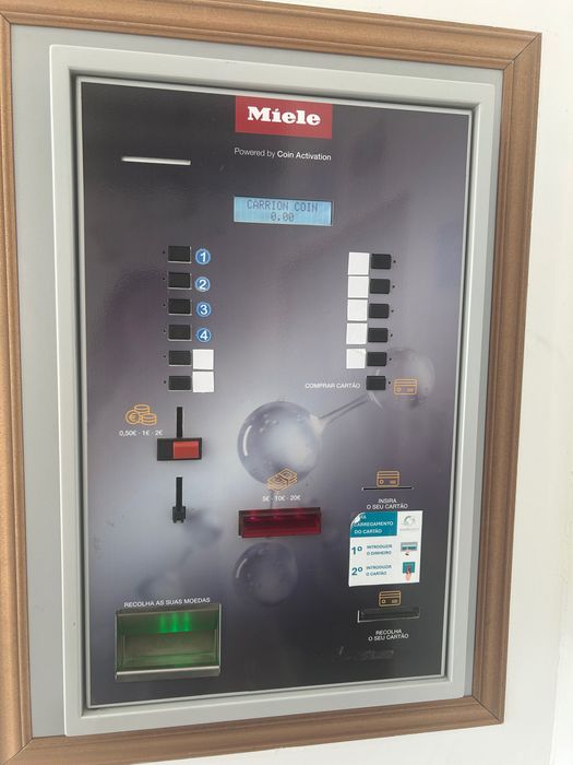 Equipamento lavandaria Self Service Miele