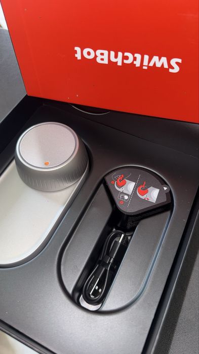 SwitchBot Lock Ultra — розумний замок для дверей