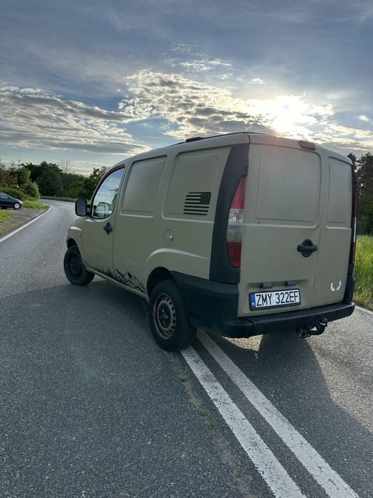 Fiat doblo 1.9 jtd wersja CARGO dostawczak