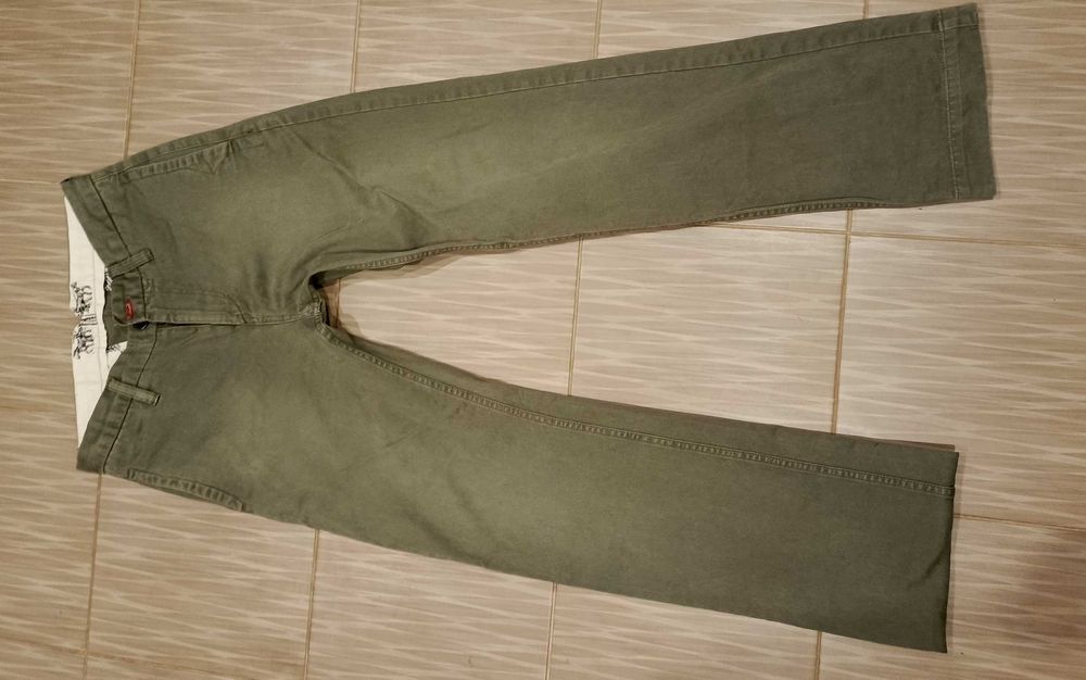 Джинси левіс 401