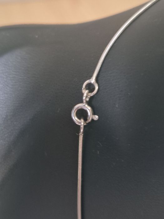 Fio de prata com espiral