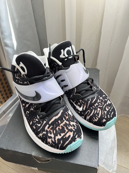 Кросівки Nike Lebron, Jordan, Kevin Durant