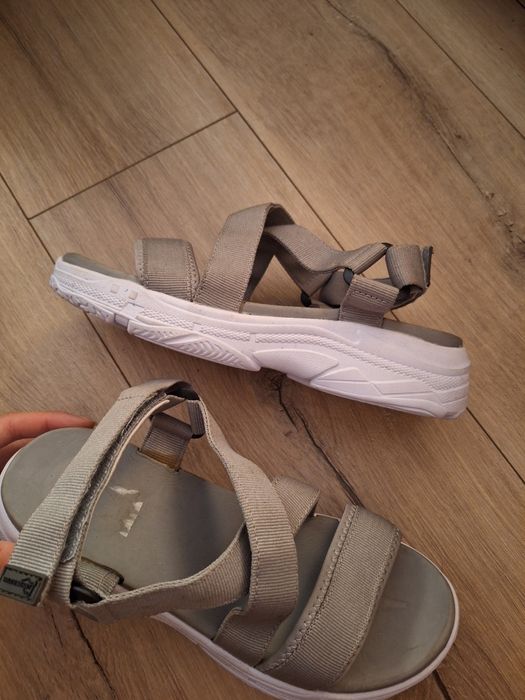 Sandaly damskie 39 jak nowe