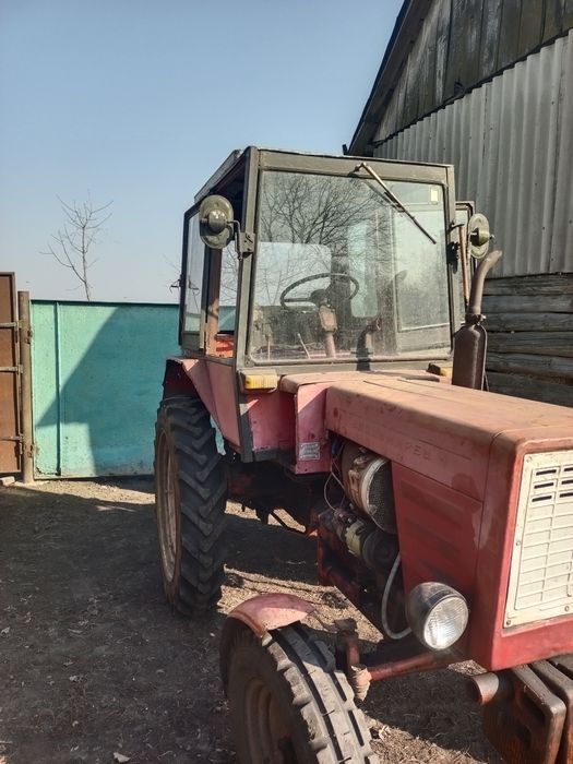 Продам трактор Т-25.