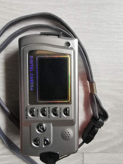 Digital Camera 3.0 Mega pixels64551535266306121