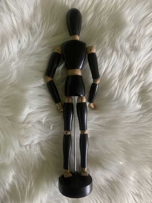 Manekin do nauki rysunku czarny