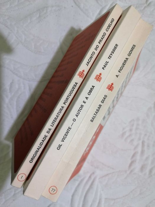 Coleção Biblioteca Breve, temática literatura, 1ª edições nº1, 67, 77