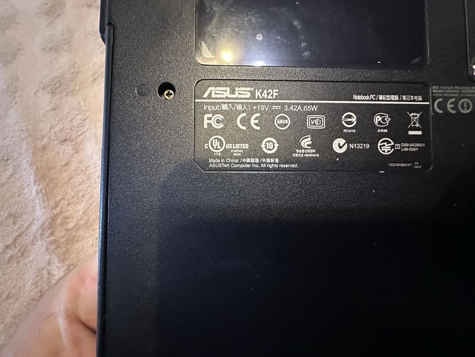 Продам ноутбук асус