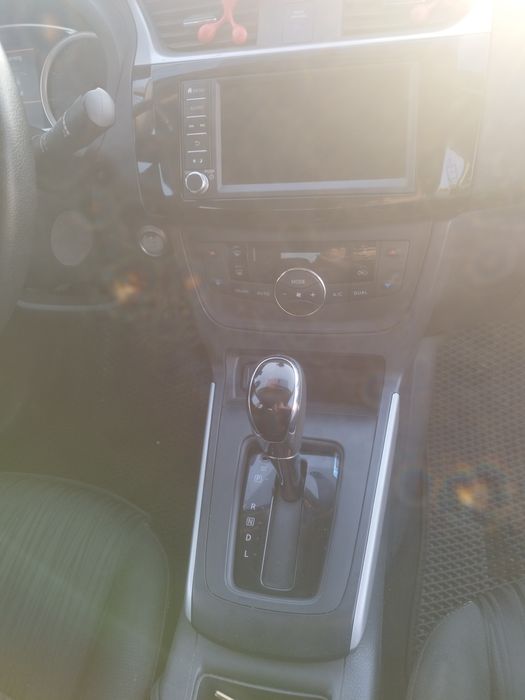 Нісан сентра 2019