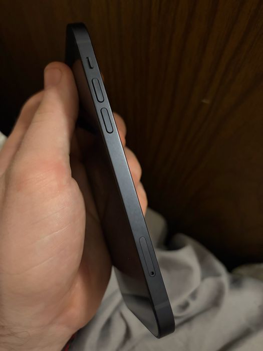 Iphone 12 на 64 ГБ