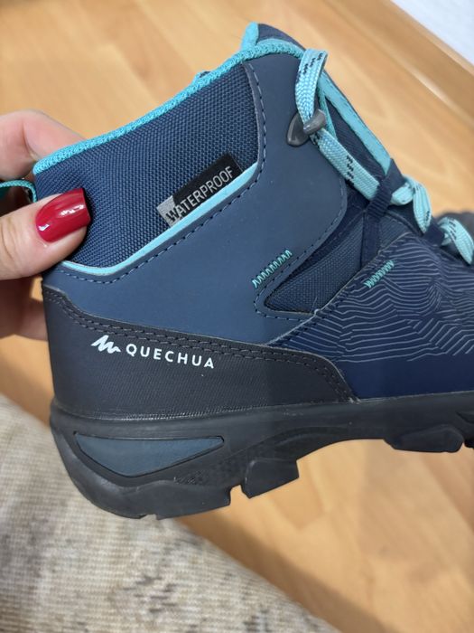 Ботінки  демісезонні Quechua 35р