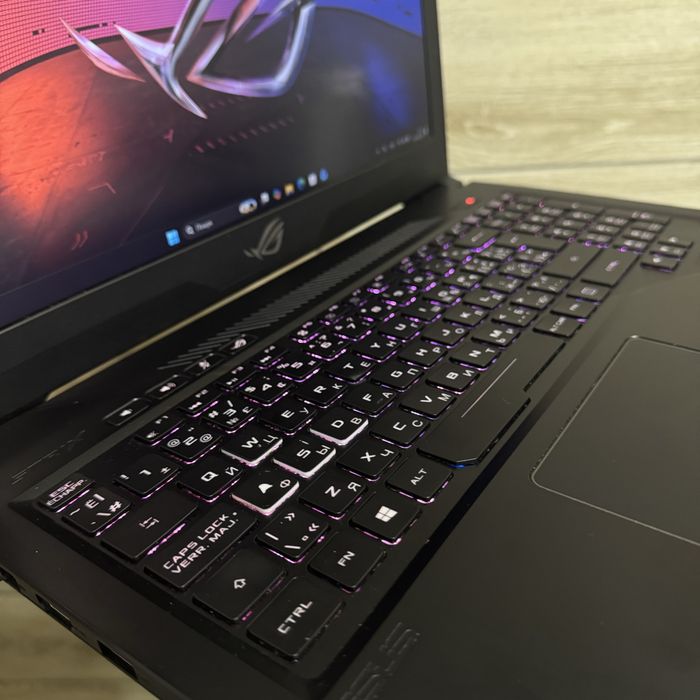 Ігровий ноутбук Asus Rog i7 7700, Gtx 1050 4Gb, 16Gb Ddr4
