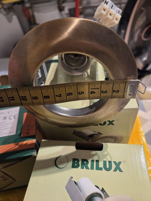 Oprawki halogenowe 3x