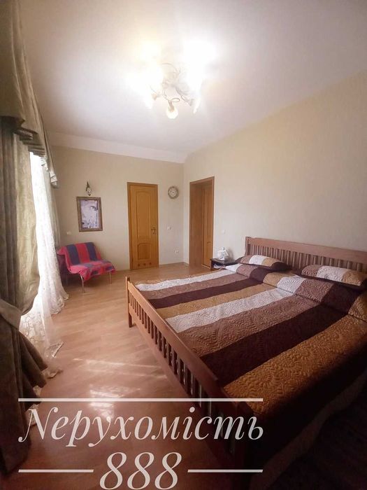 Дмитрівка Києво-Святошинське  БЕЗ %  Капітальний будинок 221 кв.м. з меблями