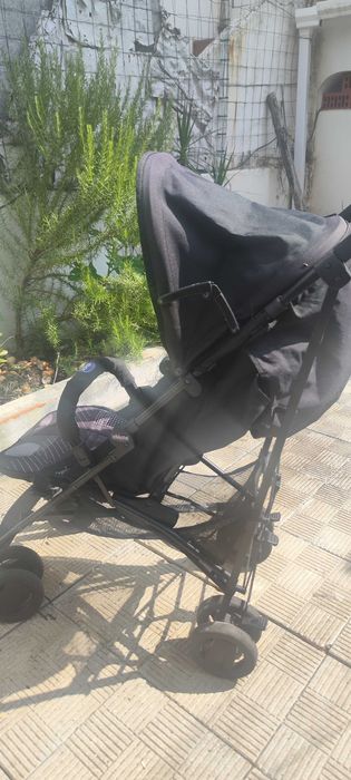 Semi-new baby stroller431473562936289283