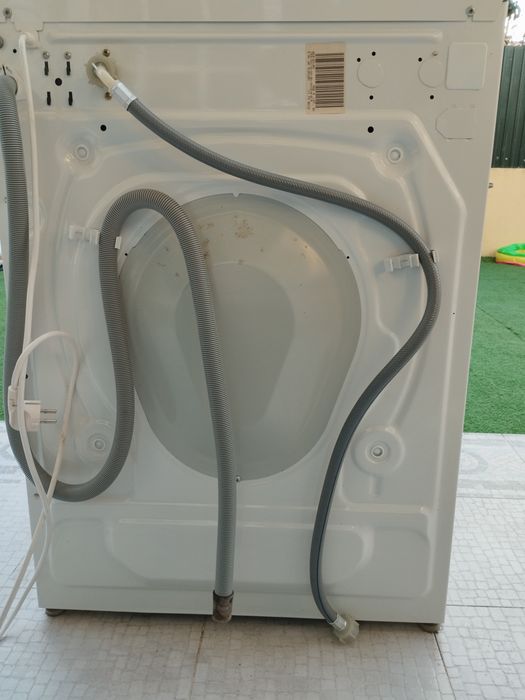 Máquina de lavar e secar a roupa Siemens