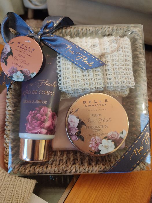 Conjunto Esfoliante + Loção Corporal