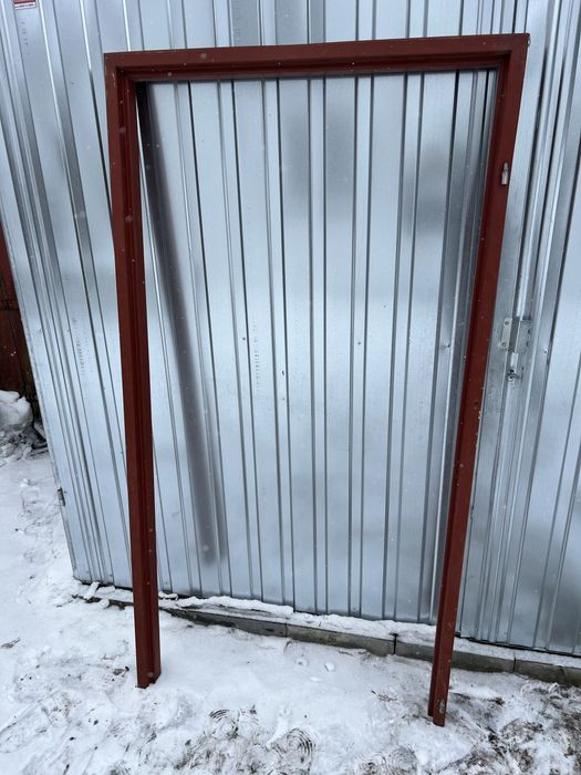 Ościeżnica stalowa Stolmet FD-1 "90" NISKA około180 cm. Stan dobry.