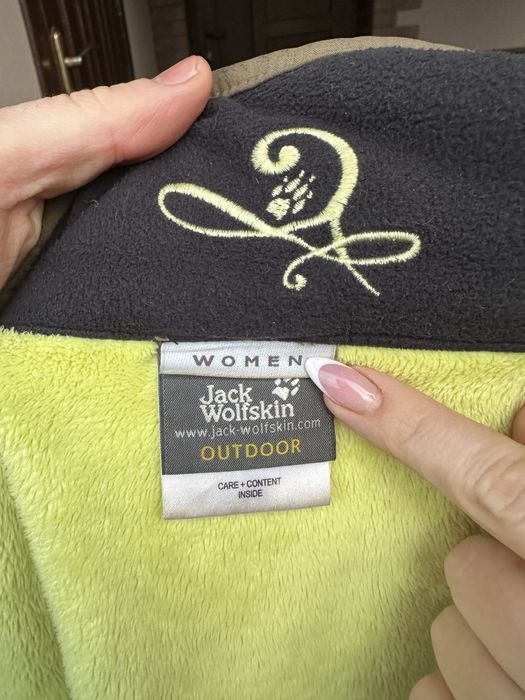 Куртка, вітровка від Jack Wolfskin
