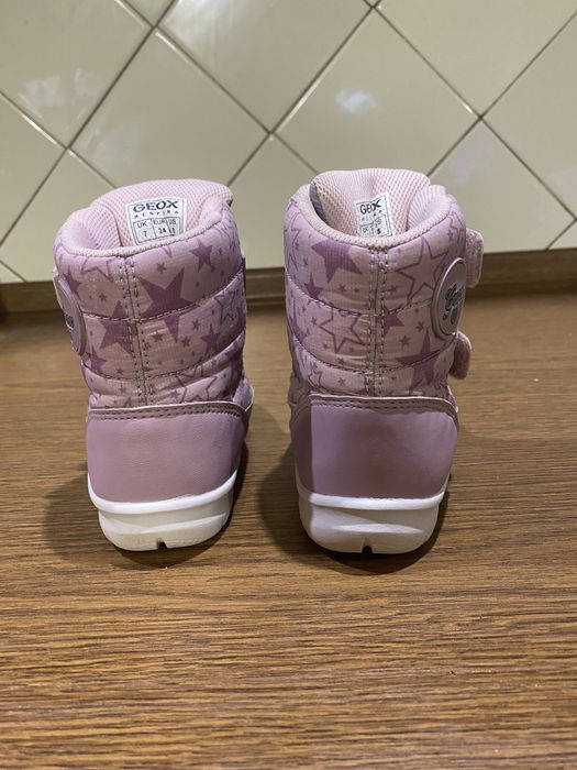 Продам зимние сапоги Geox