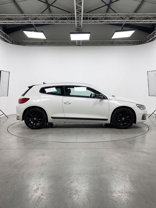 VW Scirocco 2.0 TDI (Blue Motion Technologie) DSG