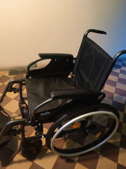 Wózek inwalidzki 44cm