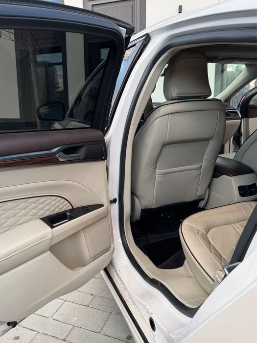 Продаж Ford Fusion 2.0 2017 AWD Platinum