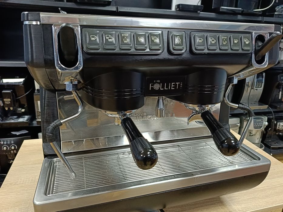 Аренда кофейного оборудования 2.6 кВт Simonelli Appia Life + гриндер.