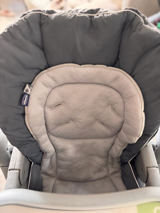 Стільчик для годування Chicco