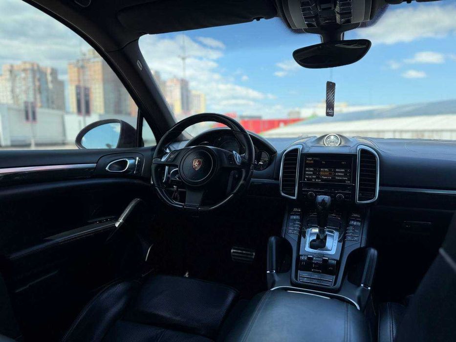 Porsche Cayenne 2012 у кредит, розстрочку, на виплату.