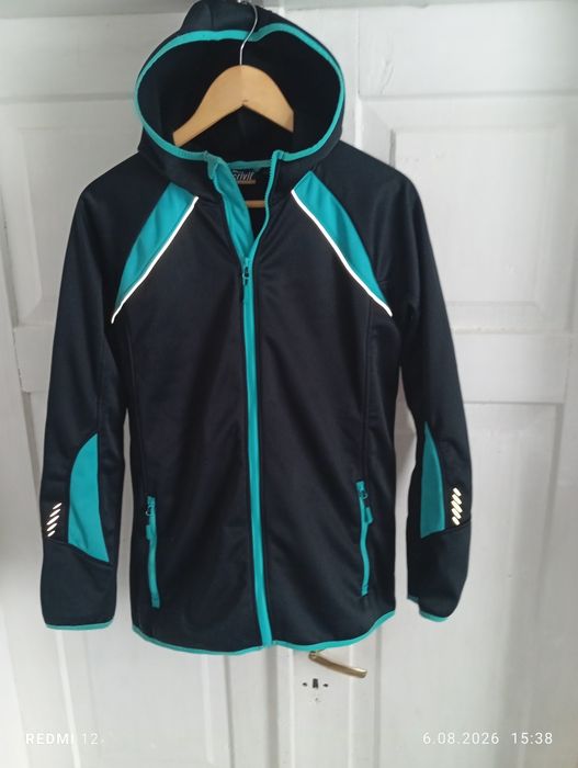 Kurtka sportowa typu softshell dla kobiet marki Crivit r. XL