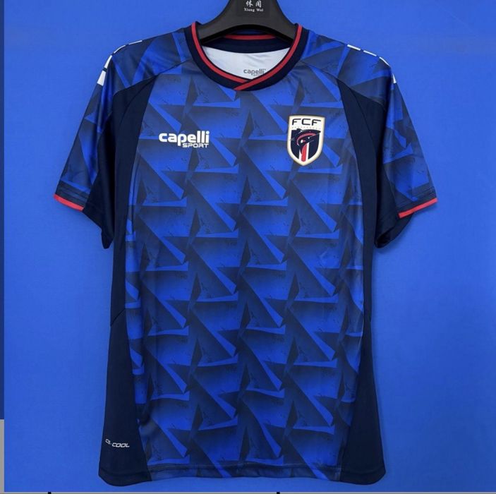 Camisa de cabo verde