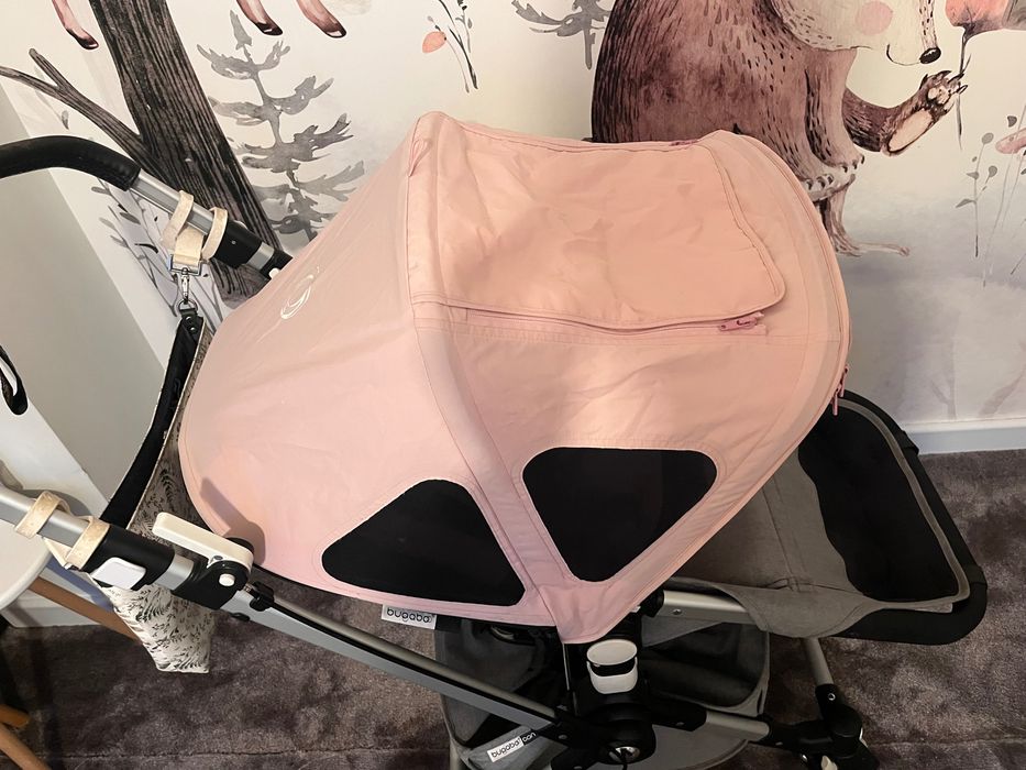 Budka letnia różowa piękna