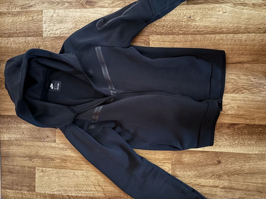 Nike tech fleece
