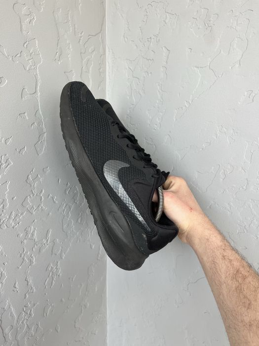 Nike revolution react кросівки чоловічі