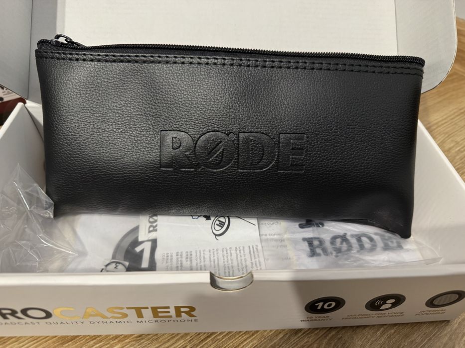 Profesjonalny zestaw mikrofonowy: rode procaster + interfejs + statyw