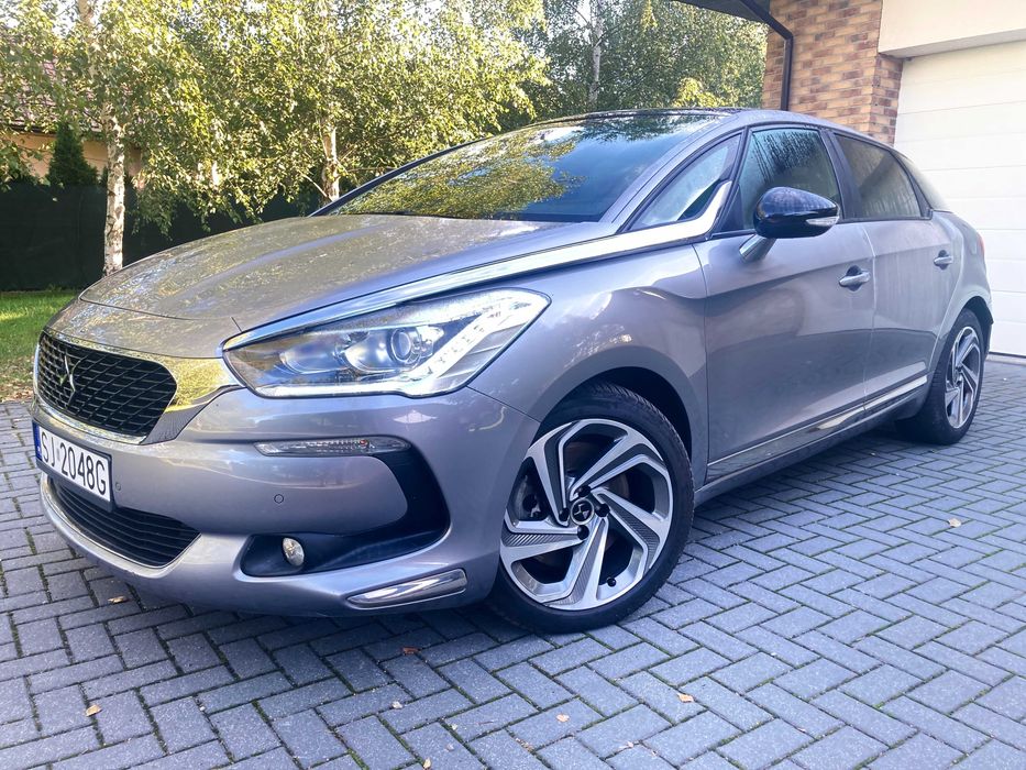 DS Automobiles DS 5