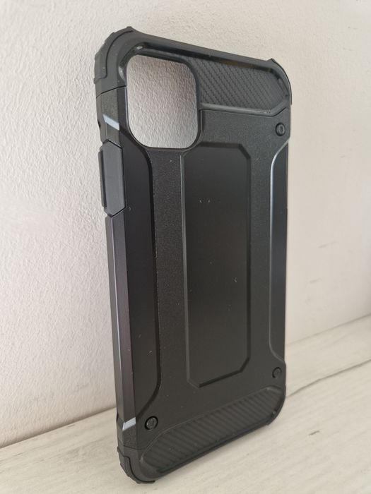Etui Armor Carbon do Iphone 11 Pro Max Czarny