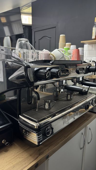 Кавомашина професійна