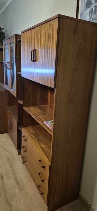 Móvel e armário de sala