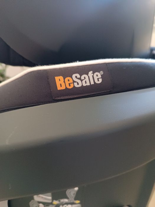 Cadeira auto BeSafe iZi Flex S FIX com ISOFIX – 15–36 kg