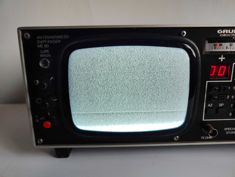 Grundig Antennenmess Empfänger ME 80 miernik antenowy vintage
