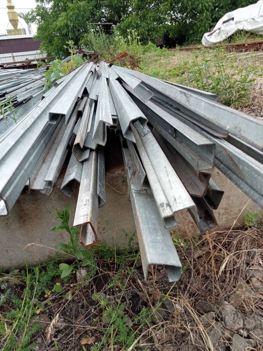 Профиль металлический оцинкованный