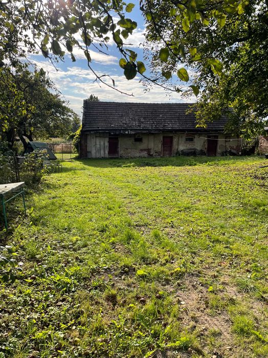 продаж земельної ділянки в селі Милошовичі неподалік Львова