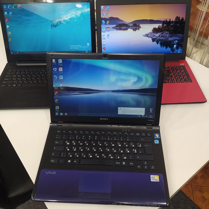Ноутбук SONY PCG -61111m
