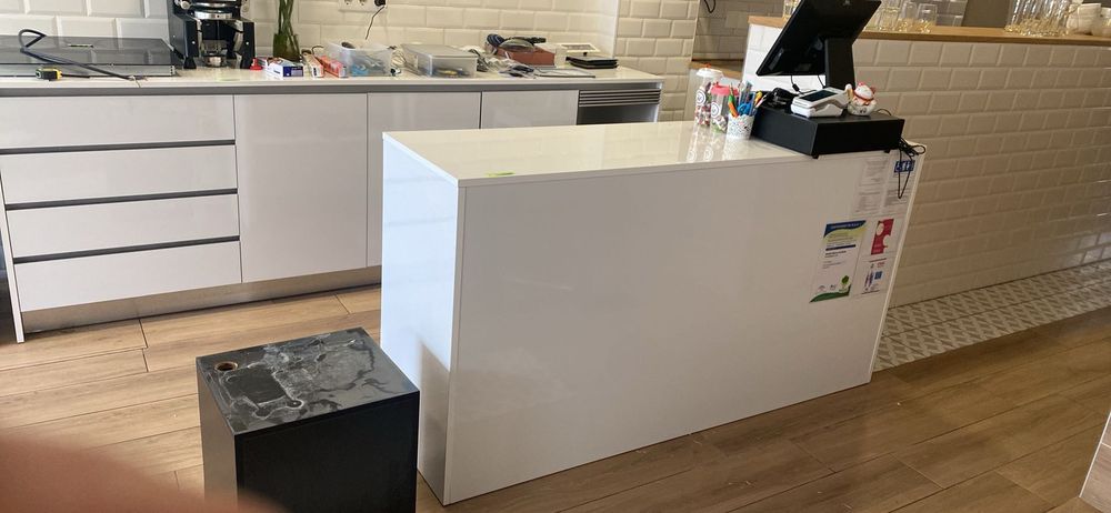 Bancada Branca comprimento 1,68