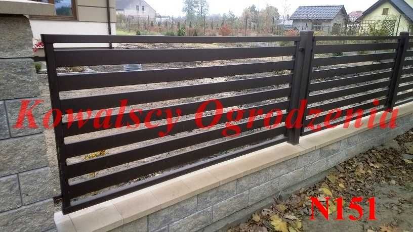 Ogrodzenie frontowe, palisadowe Bramy Ogrodzenia Metalowe  MONTAŻ