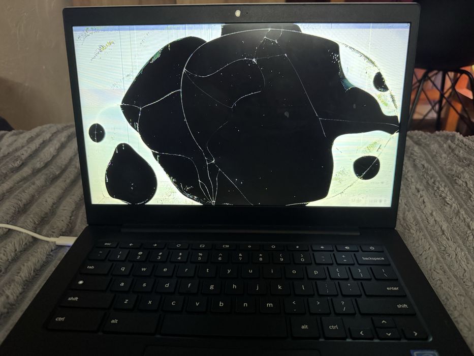 Ноутбук под ремонт